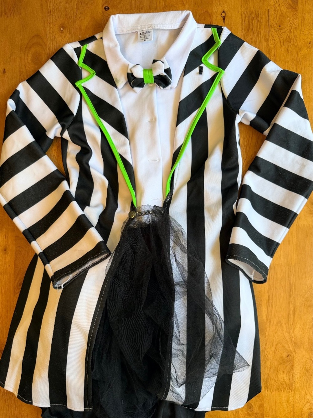 Beetlejuice Costume Girls Dress Black White Halloween Cosplay XL with Ties